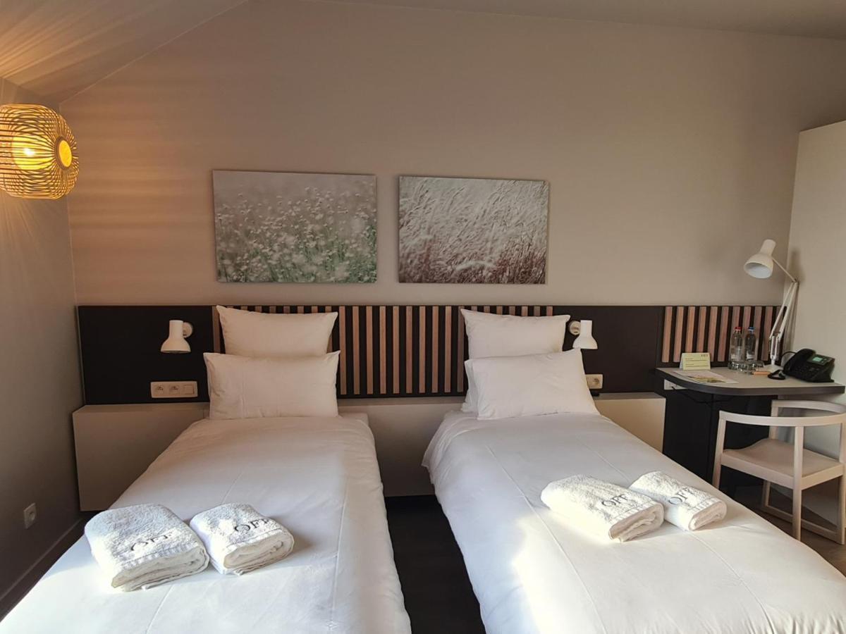 Off Hotel Wavre Ngoại thất bức ảnh