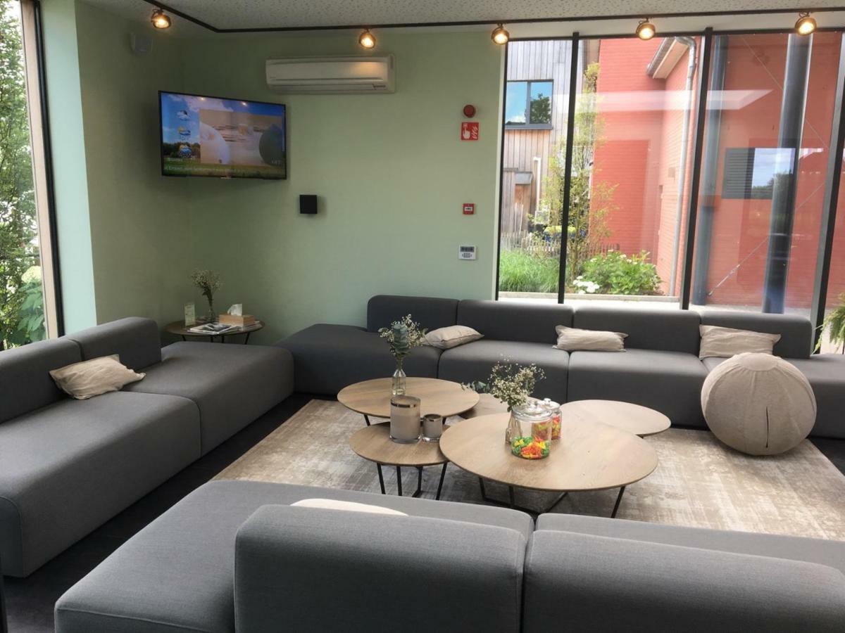 Off Hotel Wavre Ngoại thất bức ảnh