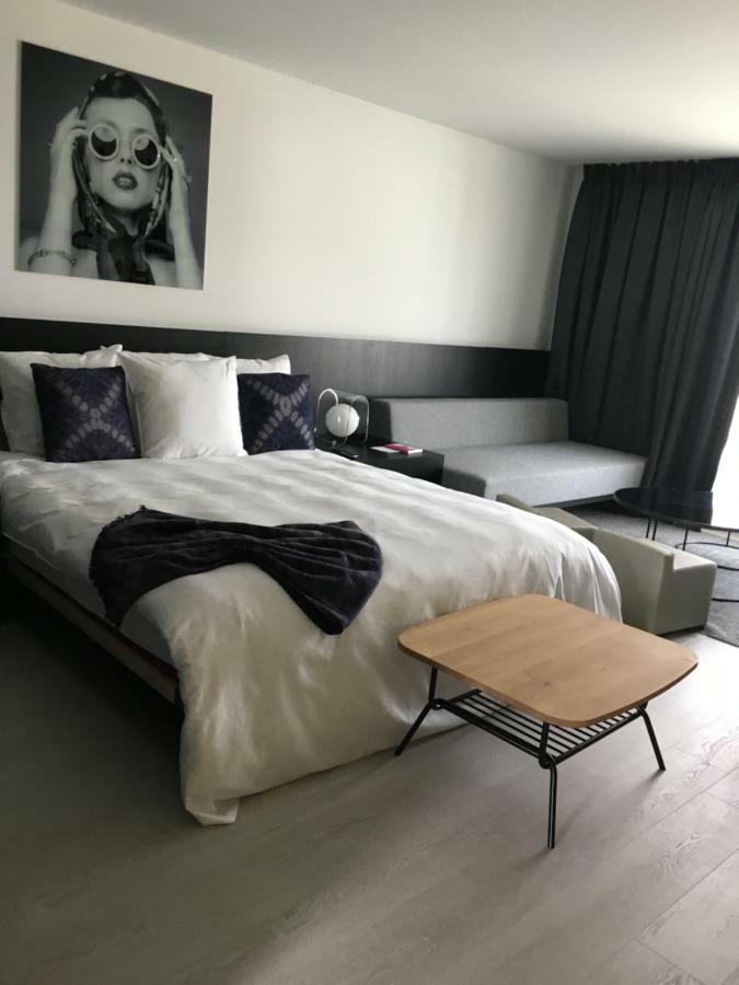 Off Hotel Wavre Ngoại thất bức ảnh