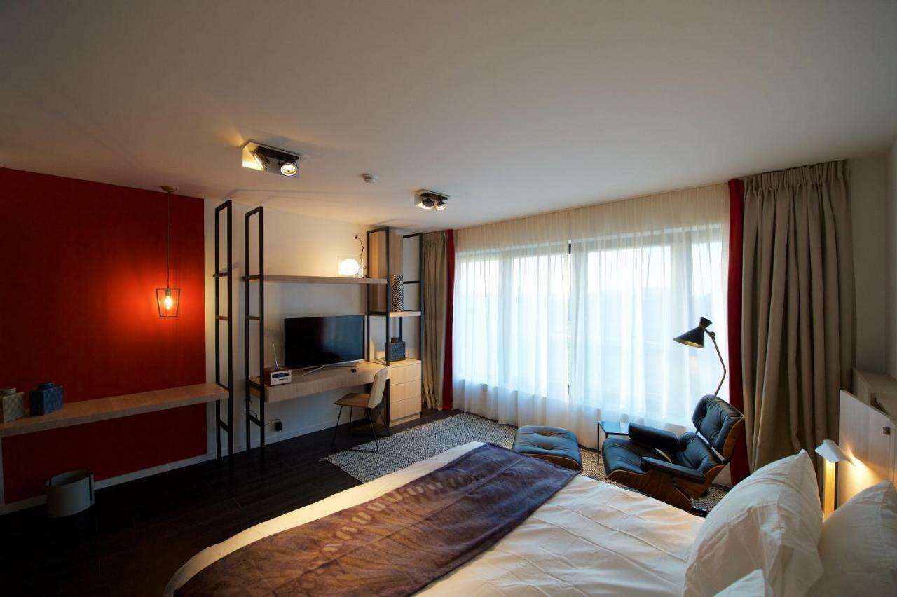 Off Hotel Wavre Ngoại thất bức ảnh